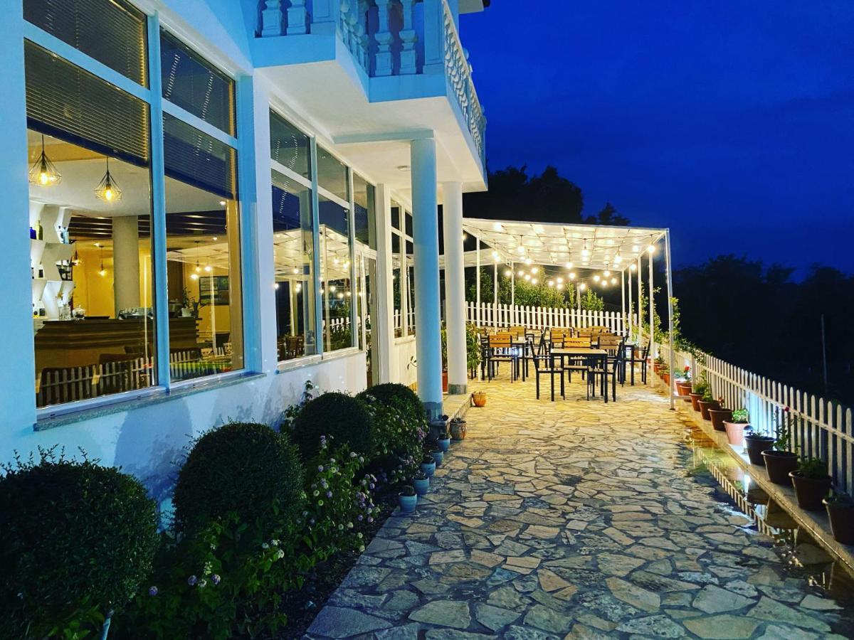 Vila Horizont Baks-Rrjoll Ngoại thất bức ảnh